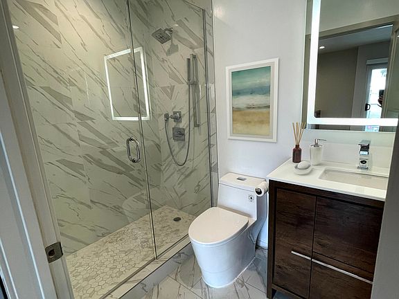 4th image of 15 Dudley Ave #7