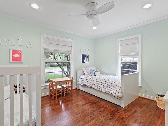 3rd image of 5634 Bryn Mawr Dr