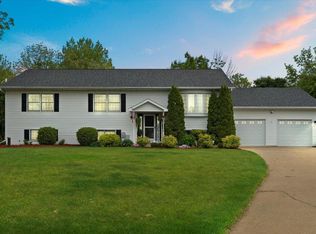 207 Christie Ct, Twin Lakes, WI 53181