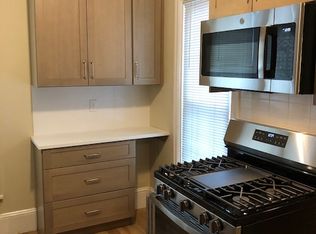 2 Garden St, Newburyport, MA 01950