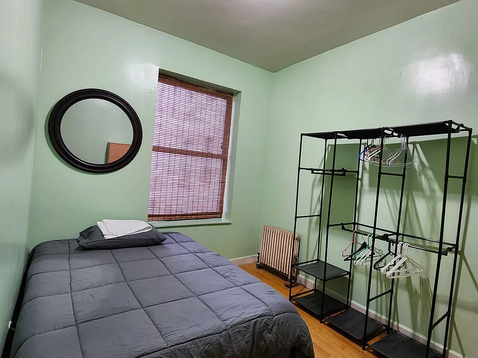 535 W 144th St