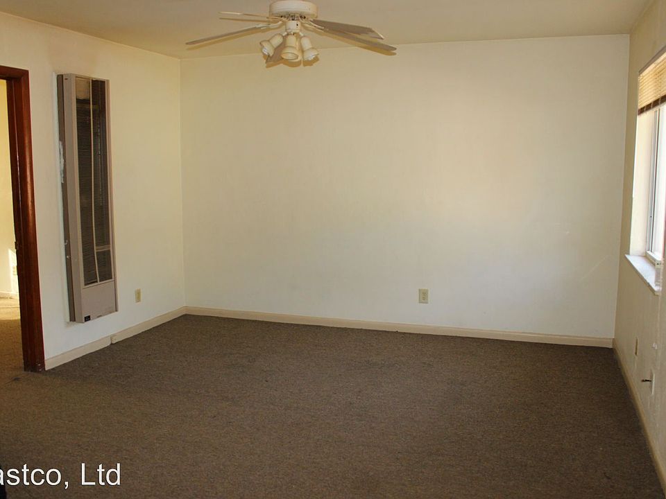 2nd image of 32 Harper Ave