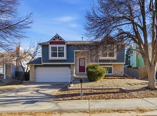 3652 S Biscay Ct, Aurora, CO 80013