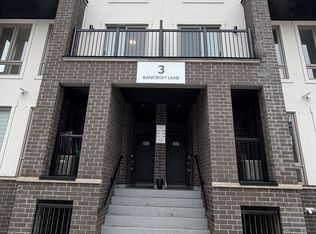 3 Bancroft Ln #202, Richmond Hill, ON