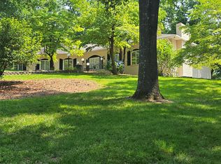 695 Knollcrest Dr NE, Concord, NC 28025