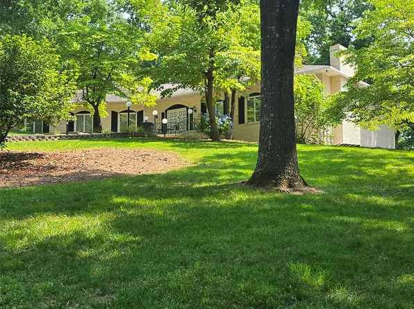 695 Knollcrest Dr NE, Concord, NC 28025