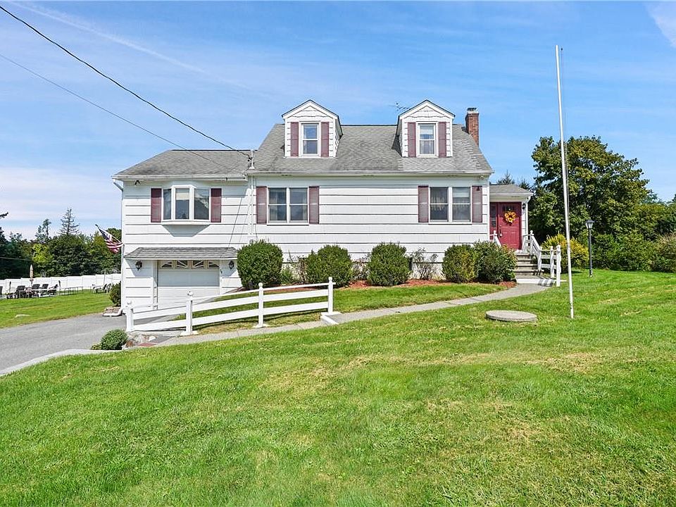 1st image of 84 Lakeview Drive