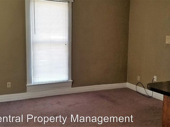 4th image of 1366 College St APT C
