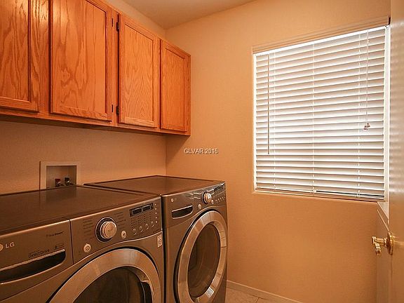 4th image of 1121 Rainbow Meadows Dr