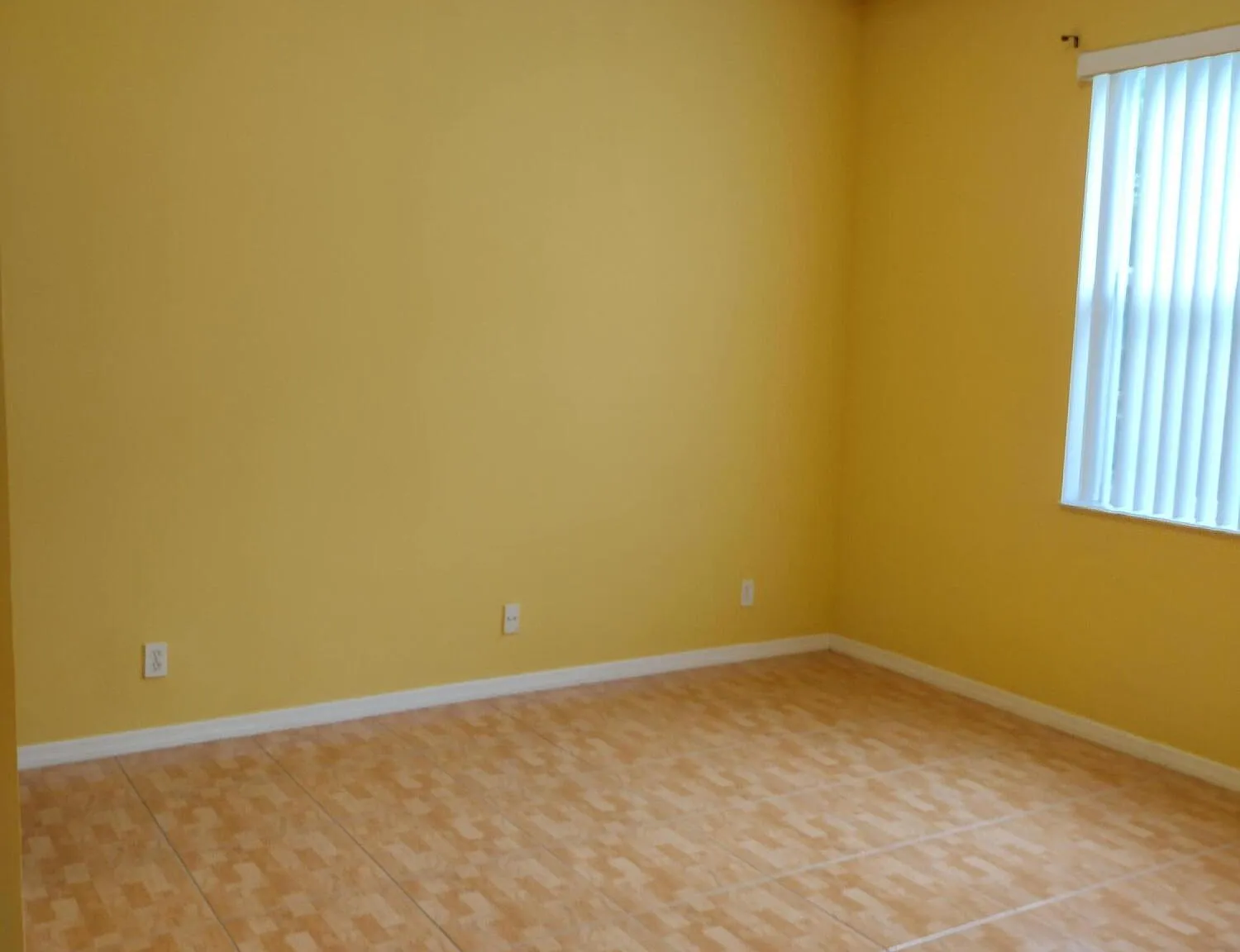 3 bed, 2.5 bath, 1610 sqft, $2,700 — Photo 4