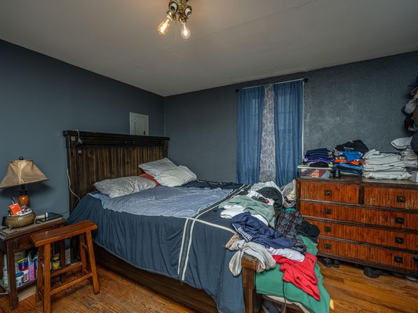 charleston-south-carolina-440949264 picture