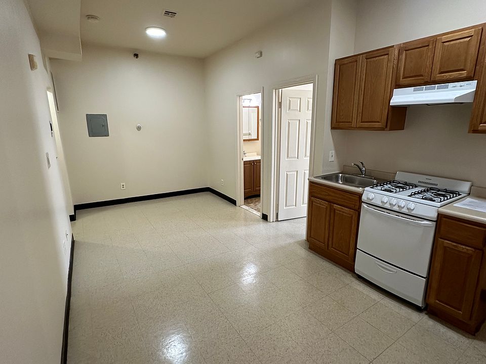 Kitchen/Living room
