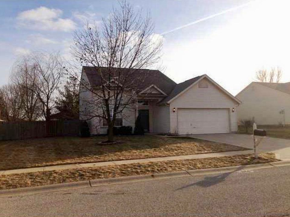1st image of 10701 Tanbark Dr