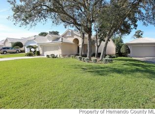 9343 French Quarters Cir, Weeki Wachee, FL 34613