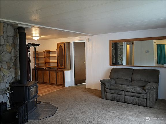 4th image of 43010 SE North Bend Way