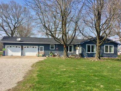 331 W 6th St, Ramsey, IL, 62080