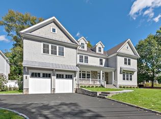 37 N Ridge Rd, Old Greenwich, CT 06870