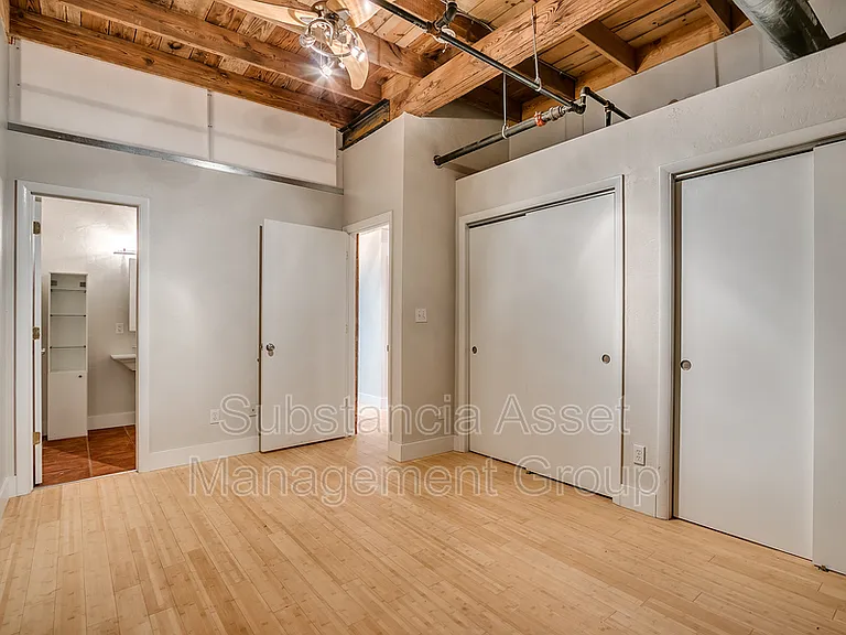 222 E Main St #B — Photo 9