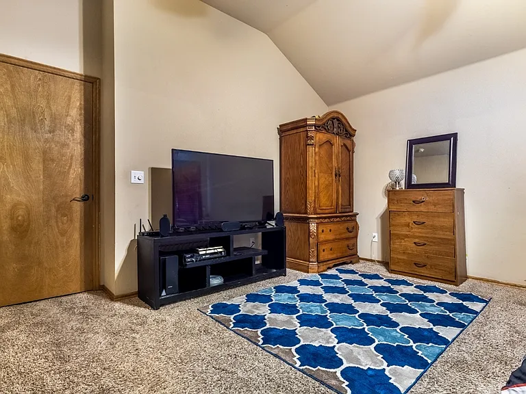 8205 Hillers Rd — Photo 23