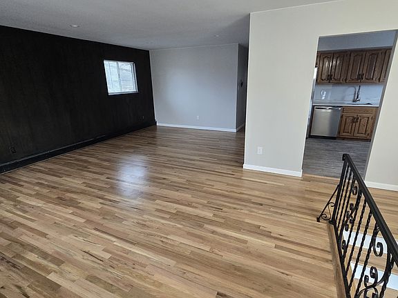 5th image of 0 Grove St #2