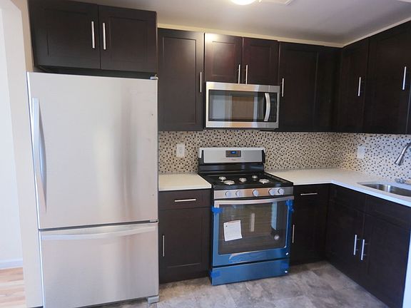 5th image of 804 Macdonough St APT 3R