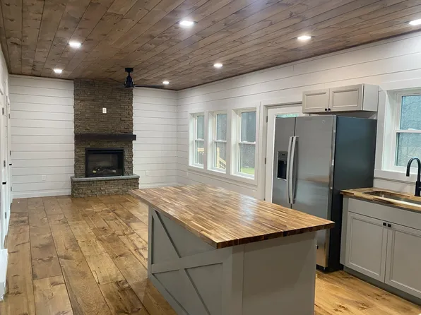 31 Owen Drive #2, Littleton, NH 03561