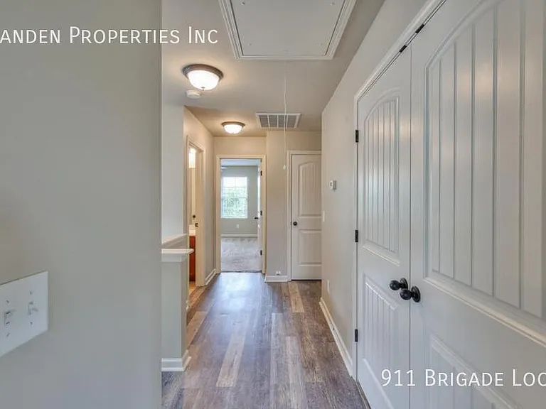 911 Brigade Loop — Photo 18