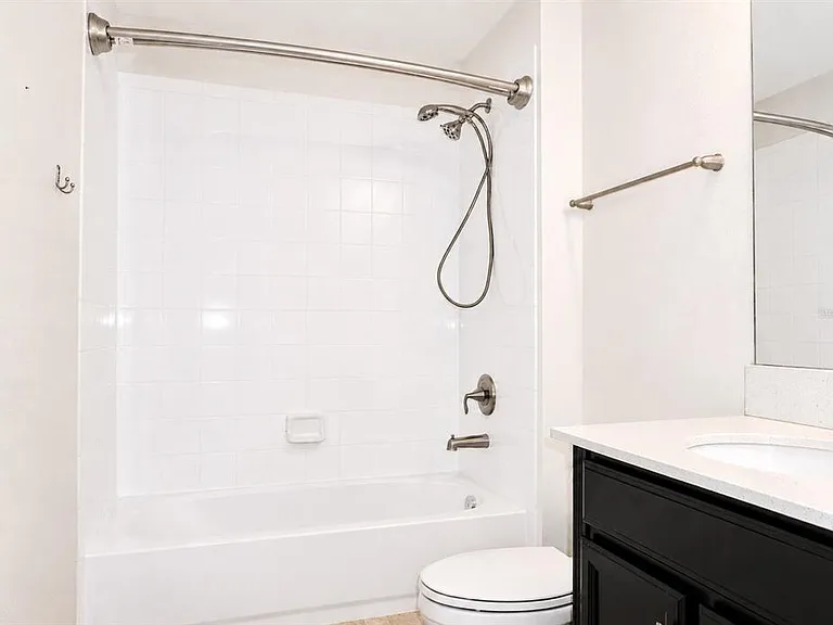 2172 Lake Side Ave — Photo 18