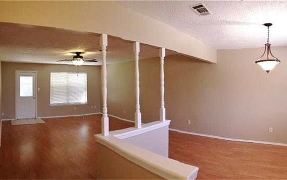 3rd image of 11307 Bateau Ct