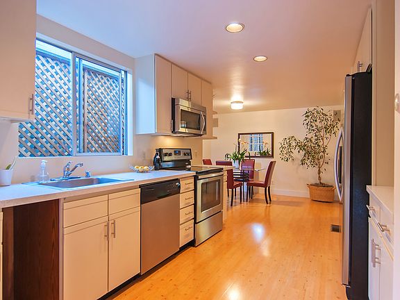 4th image of 450 San Bruno Ave #1