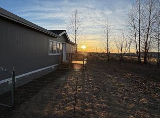 58282 Maple Circle Rd, Christmas Valley, OR 97641