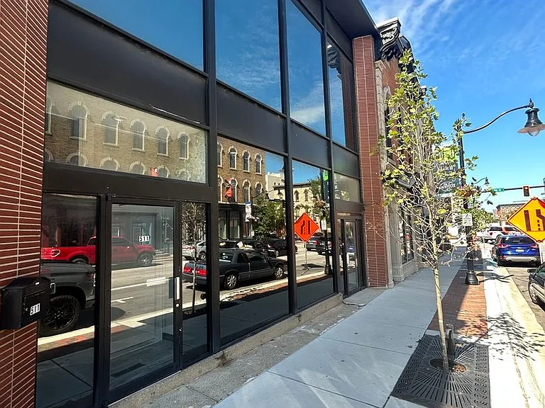 509 Columbia St — Photo 1