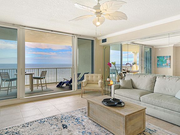 4th image of 1031 1ST Street S #406
