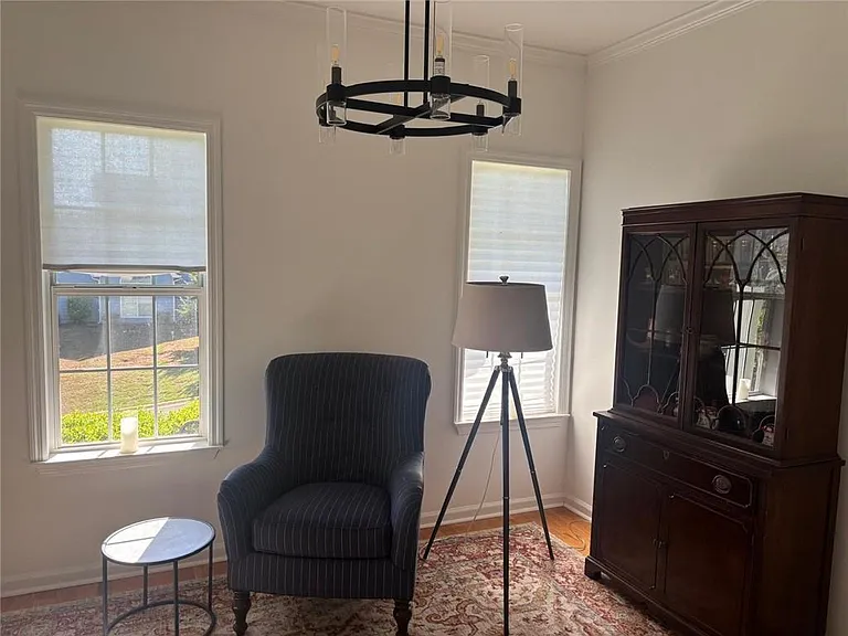 300 Harcourt Pl — Photo 17