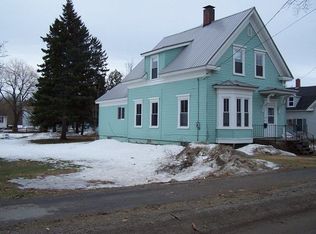 96 Union St, Calais, ME 04619