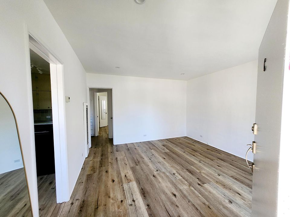 1st image of 1423 14th St APT C