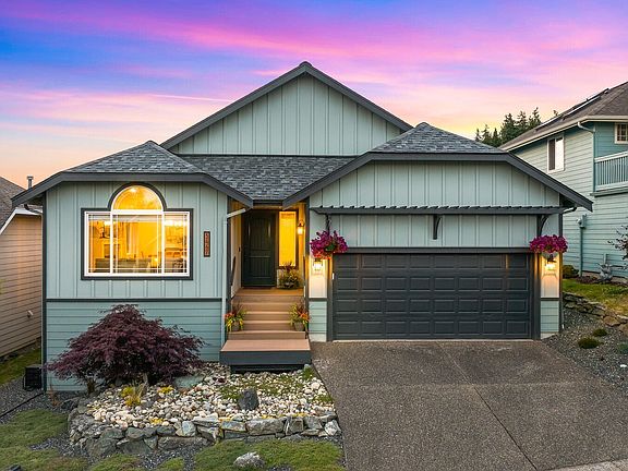 3rd image of 3447 Pinehurst Court