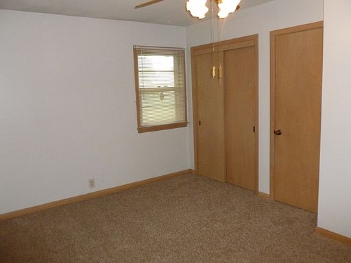 5th image of 2905 N Madison St