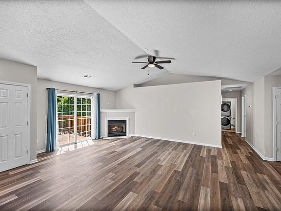 3rd image of 200 McConnell Rd