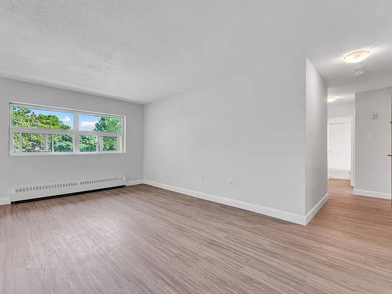 1211 Huron St — Photo 5