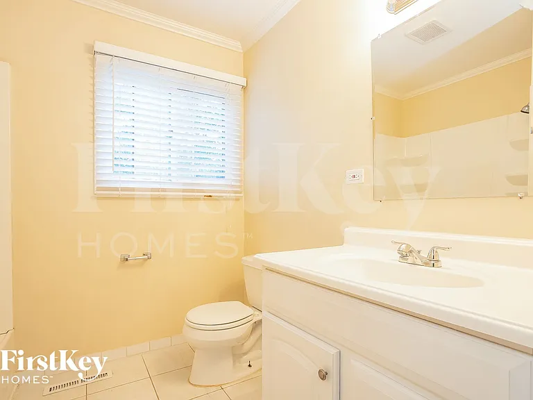 148 Berkshire Dr — Photo 10