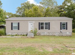 344 N Seba St, Hurst, IL 62949