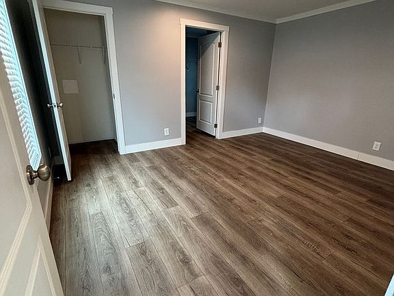 5th image of 1215 French St Lot 427