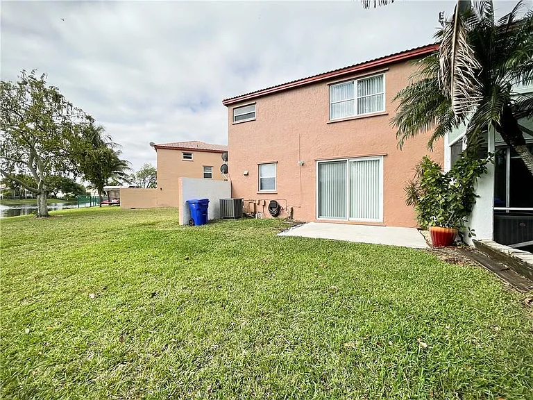 777 NW 151st Ave — Photo 96