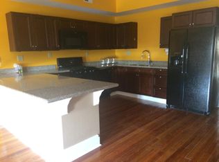 425 Exchange St APT 4, Geneva, NY 14456