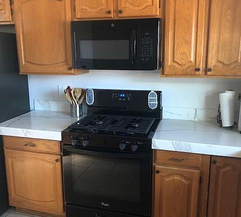 3rd image of 9011 N Brimstone Way