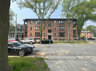 600 S Brearly St #2B, Madison, WI 53703