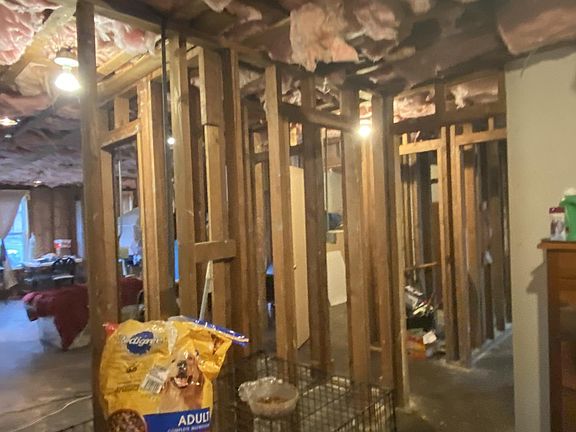 5th image of 17315 Lowell Ave