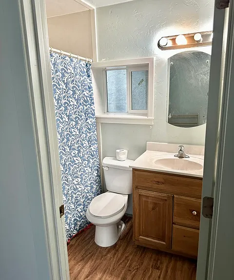 1141 S Main St — Photo 11