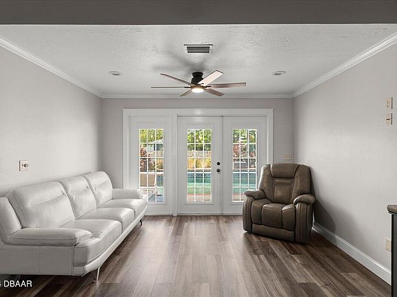 5th image of 5441 Dubois Ave